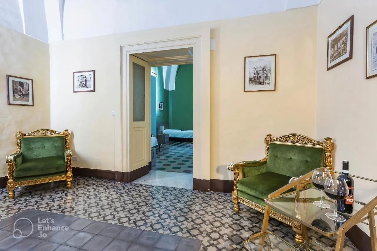 Let'S B&B Katanya