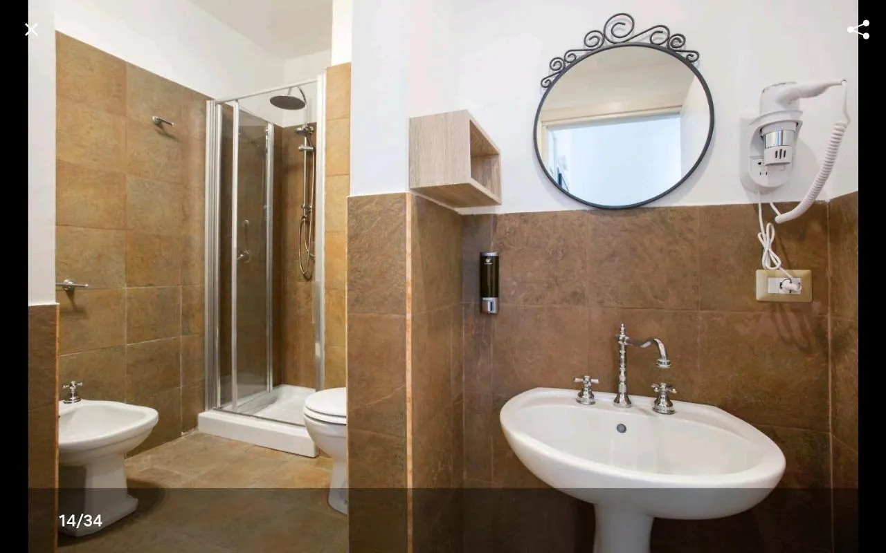 ** Konukevi Let'S B&B Katanya İtalya