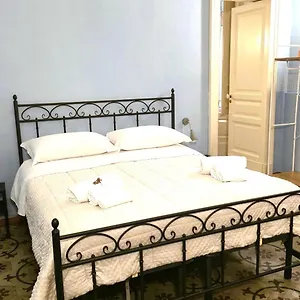 Saranton House Catania